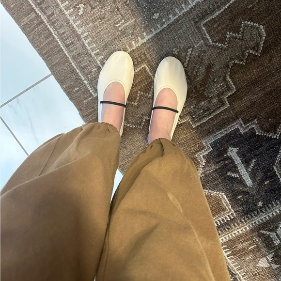 The Row elastic ballet flats - Picture 6 of 6